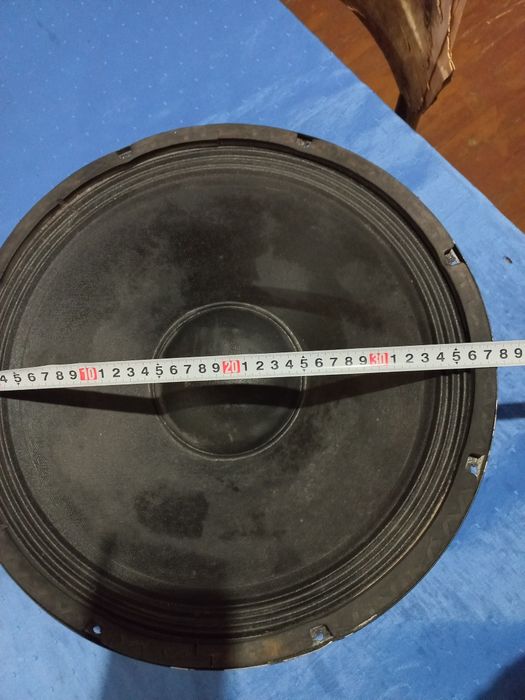 Говорител 15 инча-8ома