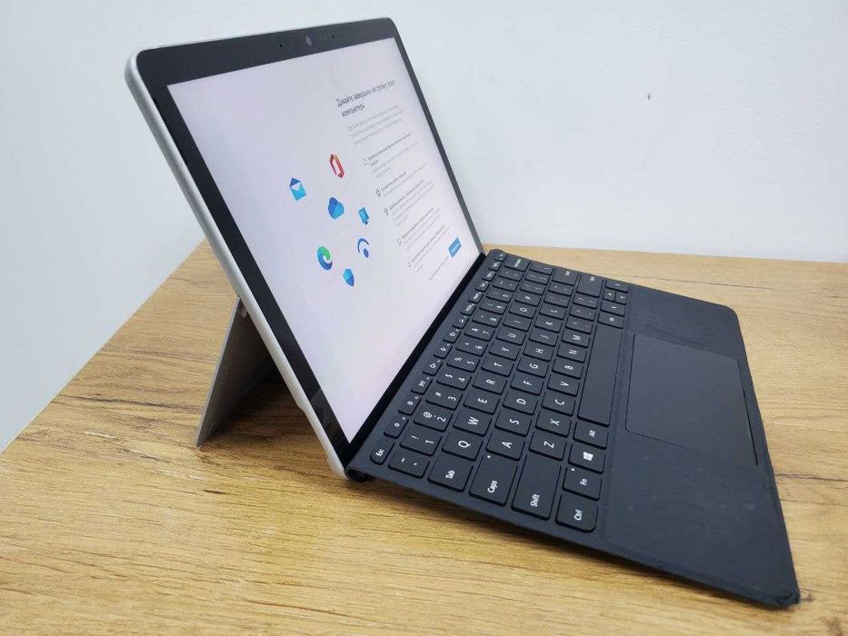 Трансформер Surface Go 2