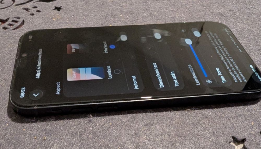 iPhone 12, 128Gb memorie, arată și funcționează foarte bine