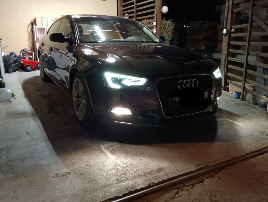 Vând Audi A5 automata