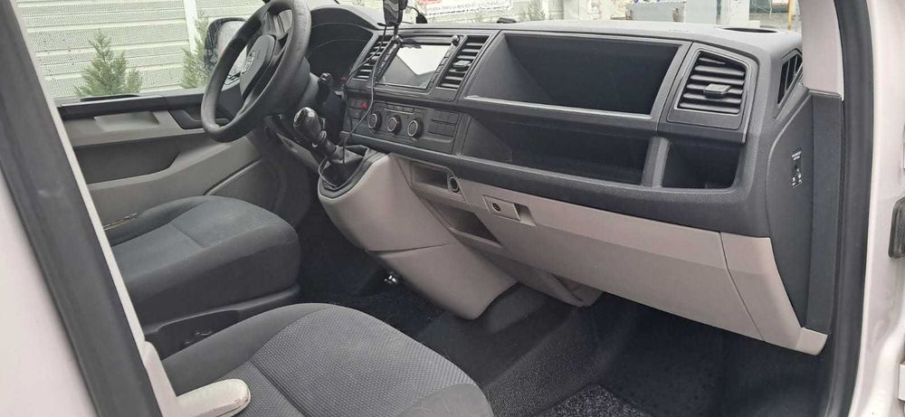 Wolkswagen T6 2016 preț 8700 euro motor 2000 cm 102 cp