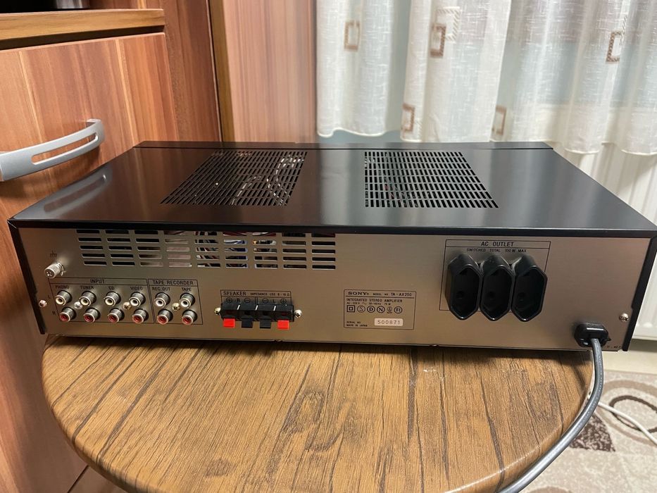 Sony TA-AX250 Integrated Stereo Amplifer