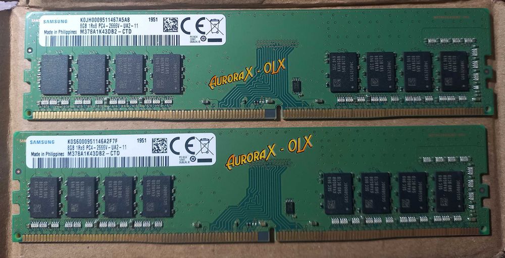 memorii RAM PC desktop tip DDR4 16GB 2x8GB 2666 noi, marca samsung.
