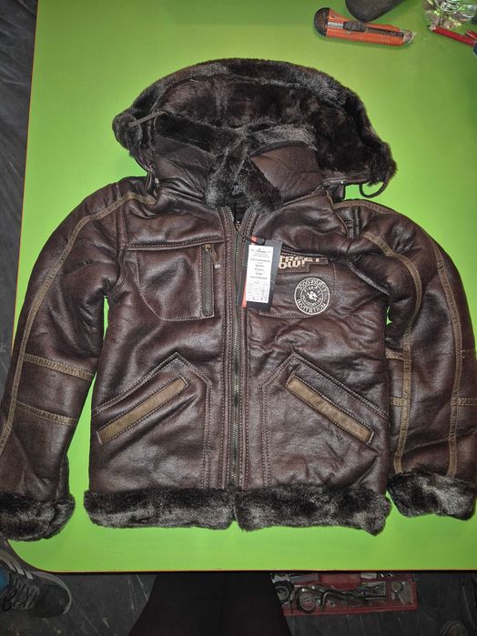 Бебешки и Детски дрехи