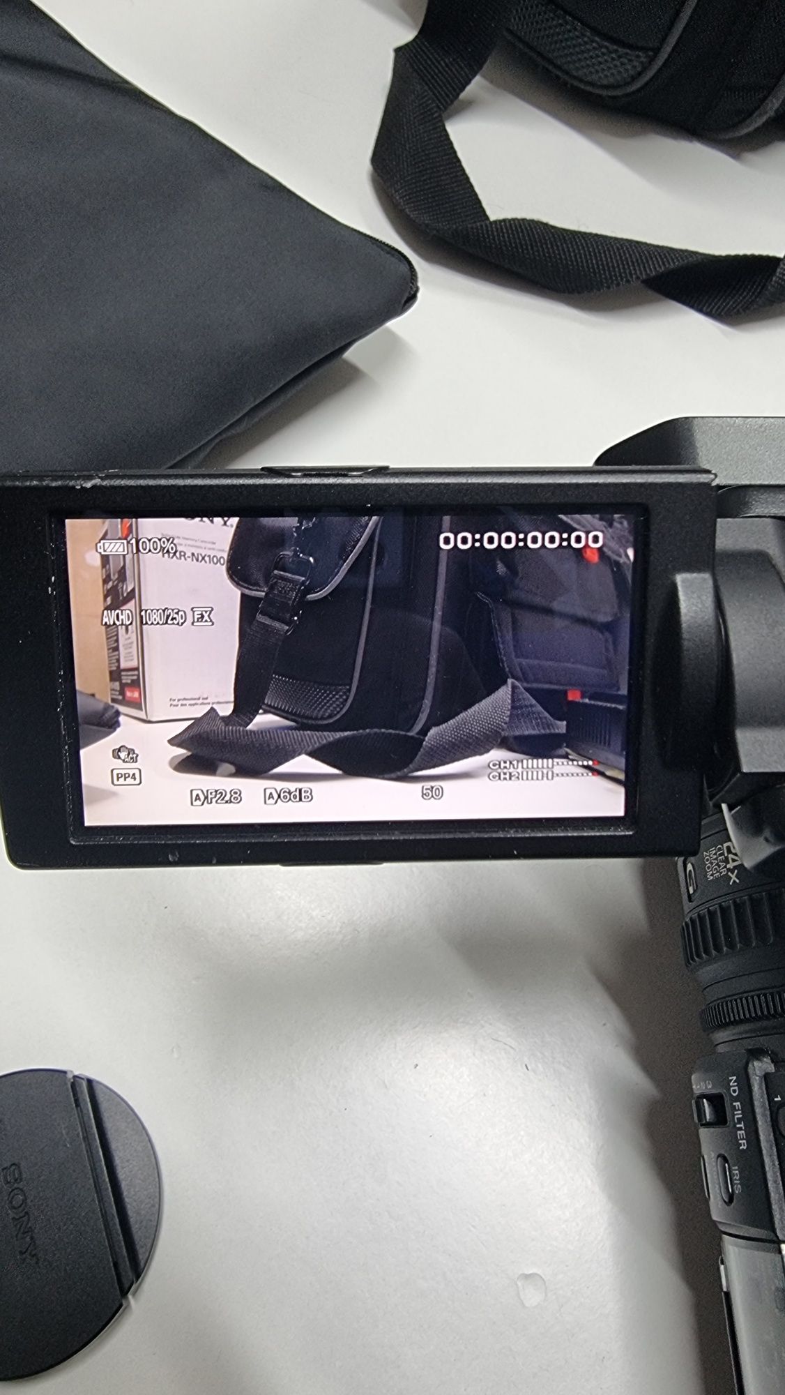 Camera video profesionala sony nx100