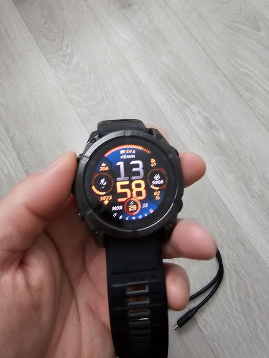 Garmin fenix 8 51mm amoled sapphire titan