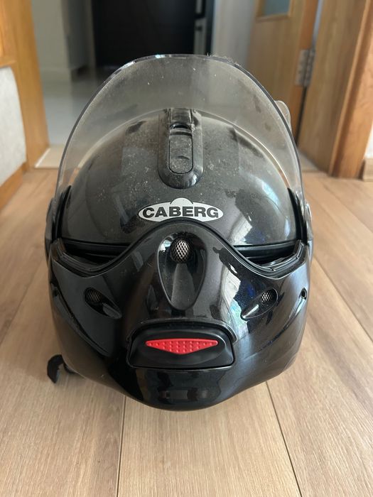 Модуларна каска Caverg