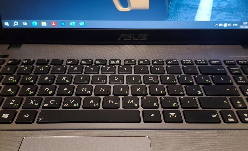 Core i7 проц ноутбук Asus, есть Corel, AutoCAD, Photoshop