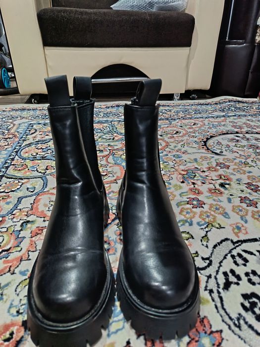 Продам сапоги, 2 пары