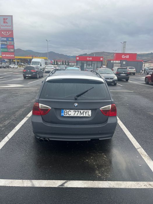 BMW e91 318d an 2007