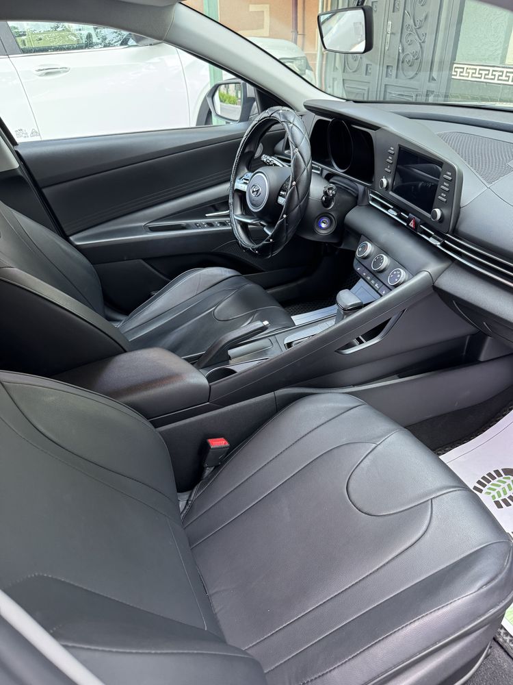Avto Elantra Hyundai 2022