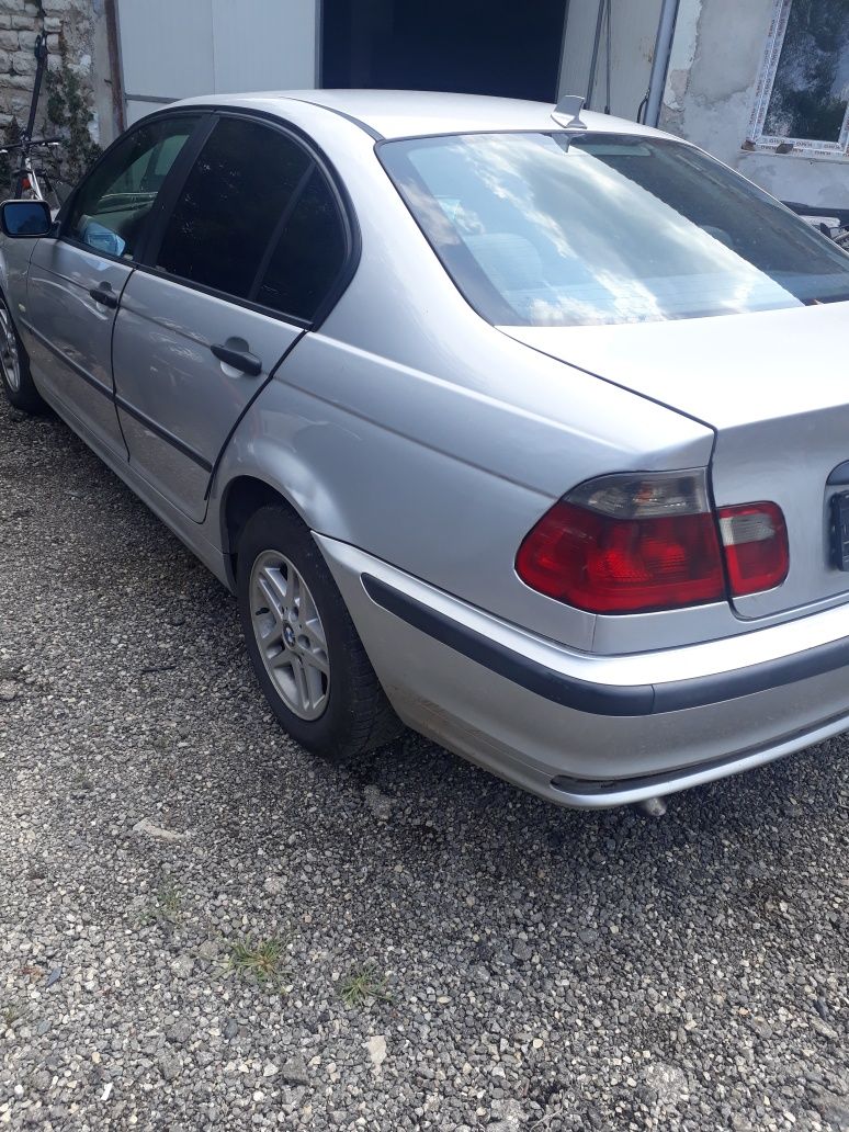 BMW E46 320 136ks.На Части