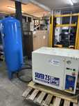 Compresor cu surub 7,5 kw rezervor 300 litri