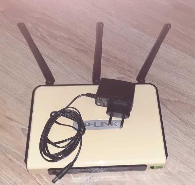 Безжичен рутер TP-LINK tl-wr940n