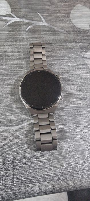 Huawei watch GT 3 Pro Titan