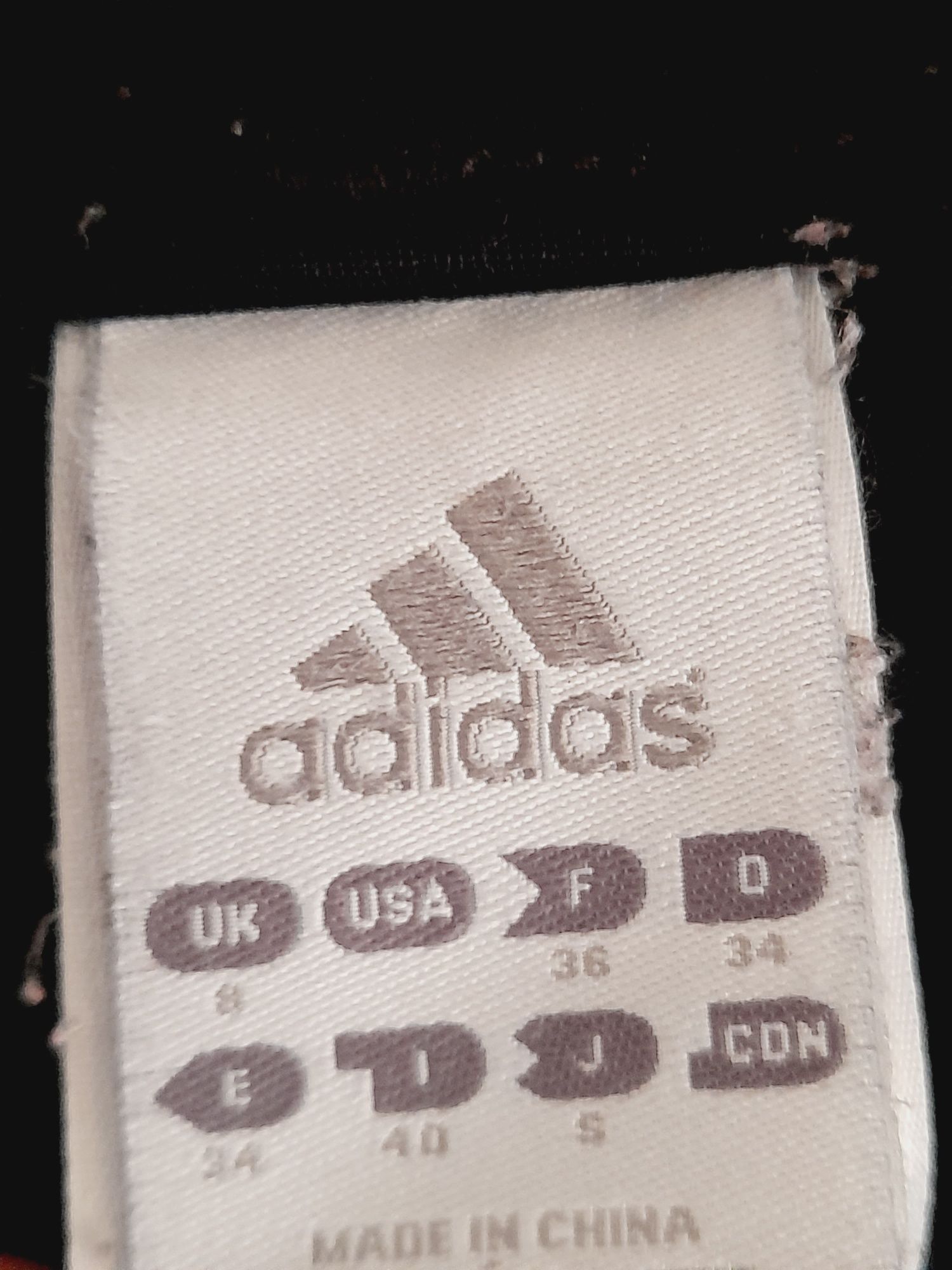 Pantaloni Adidas originali pentru damă