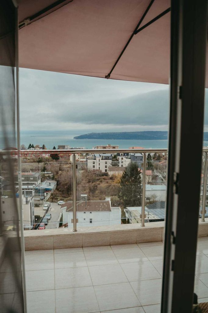 Продава се Тристаен апартамент в Варна, Бриз - 151 кв.м за 2285 €/кв.м - Снимка #5