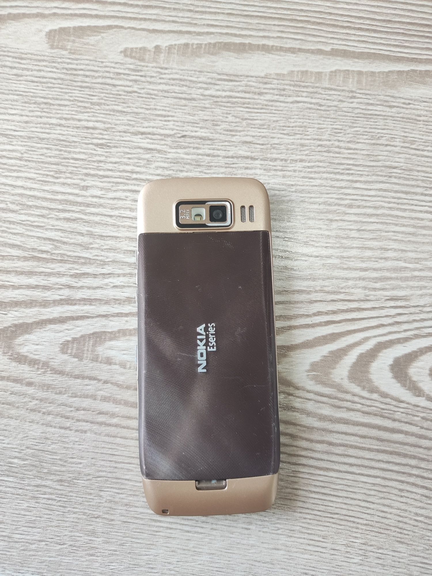 Nokia E52 original