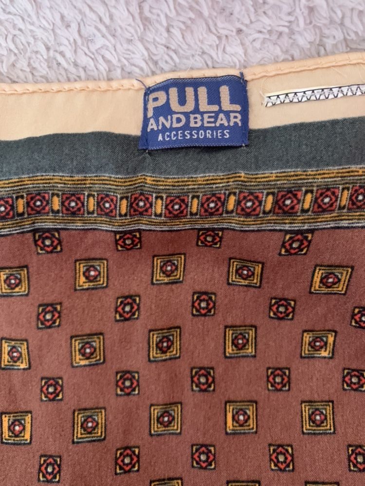 Eșarfa pull&Bear transport gratuit