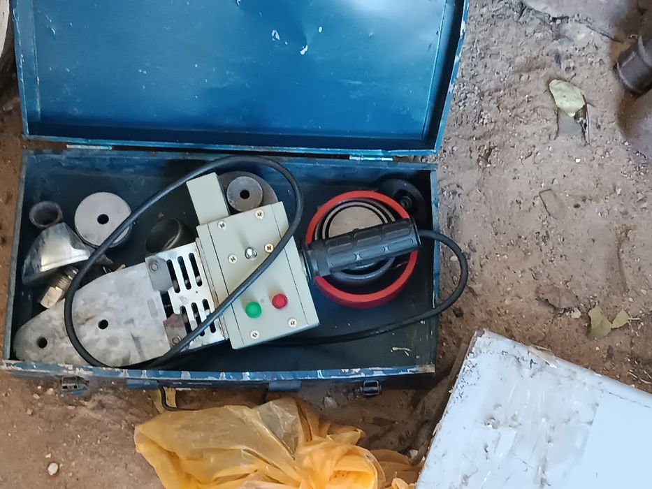 Пластиковый утюг