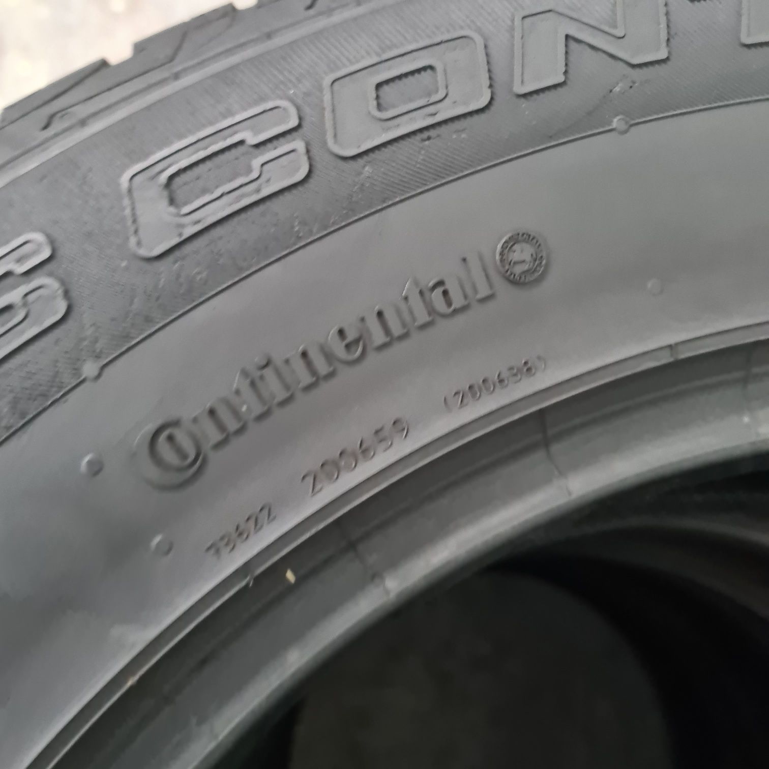 4x 235/65/17 CONTINENTAL PROFIL 5MM Stare impecabila