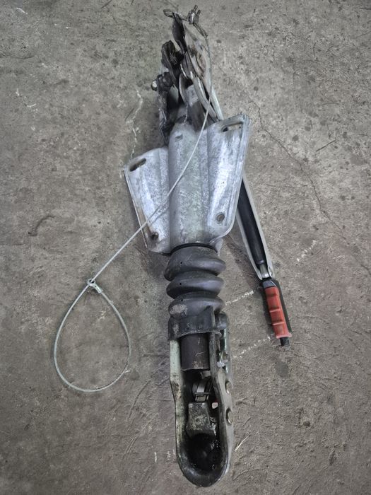 прикачно устройство за ремарке, платформа