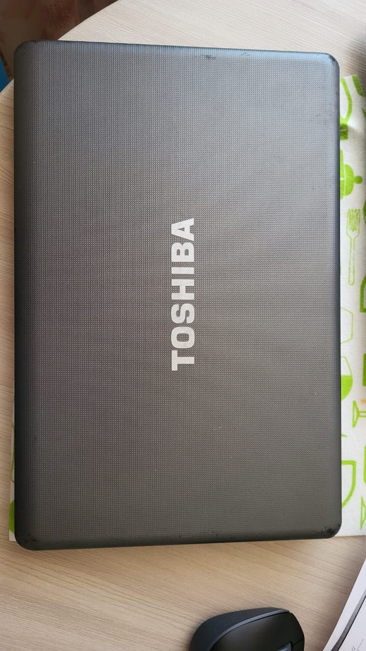 СРОЧНО!!! Продам ноутбук Toshiba+ СУМКА