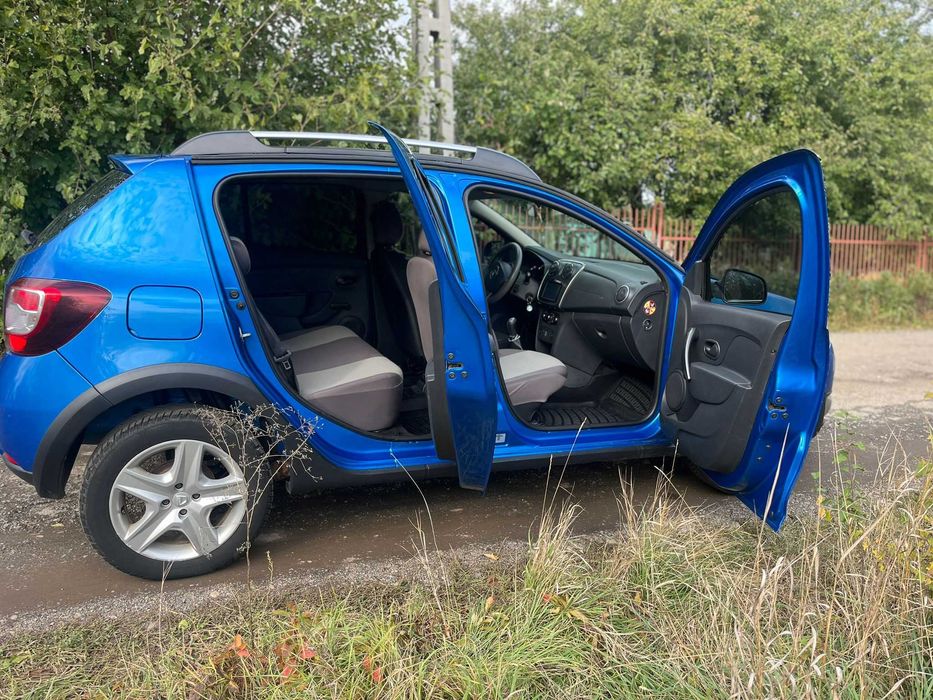 Dacia SANDERO STEPWAY 2015, navigație, pilot automat, aer condiționat