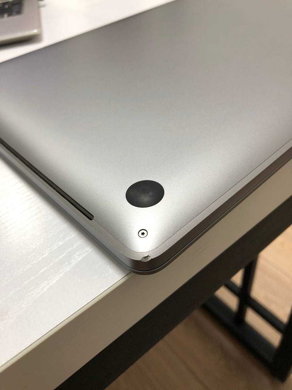 Apple MacBook Pro 16inch 2019год core i7