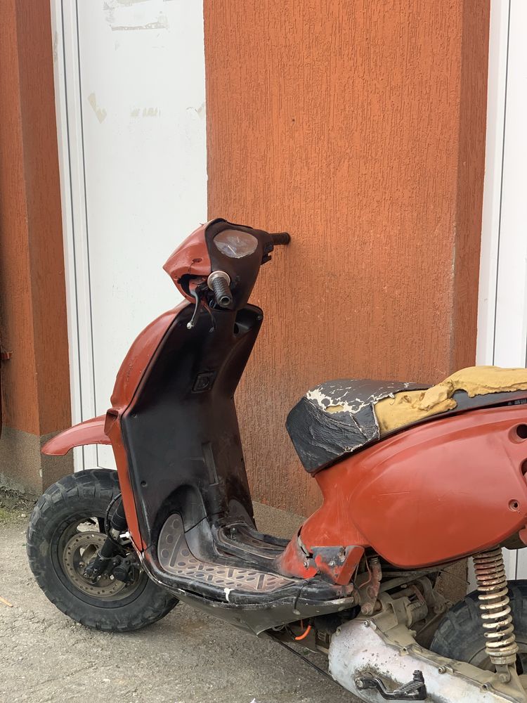 Se vinde sau se da la schimb Aprilia Rally