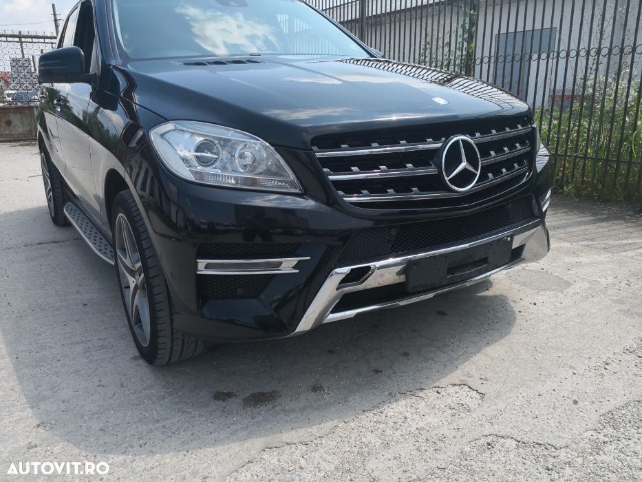 dezmembrez mercedes ml250 ml300 ml350 w166 piese mercedes ml w166