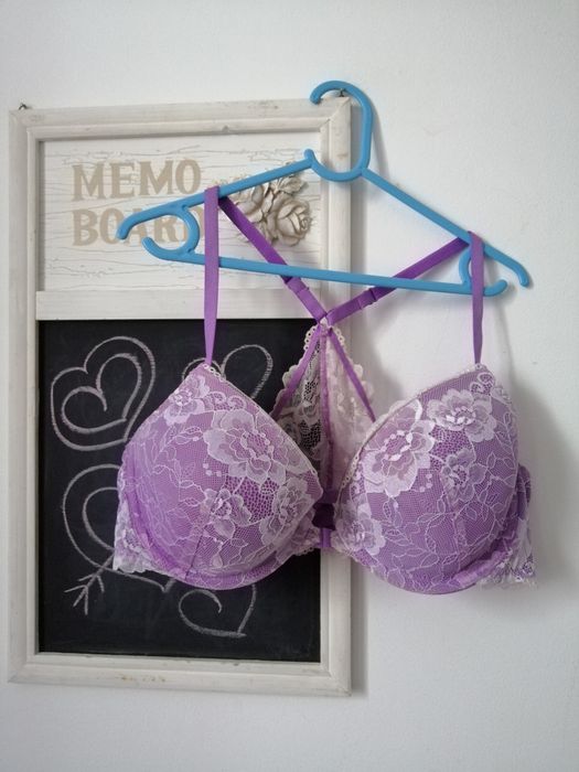 Sutien mov din dantela model deosebit Bodyflirt cupa 85 B