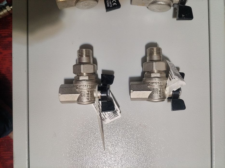 Всё для сантехники, краны Bugatti редуктор компрессия воды  коллектор