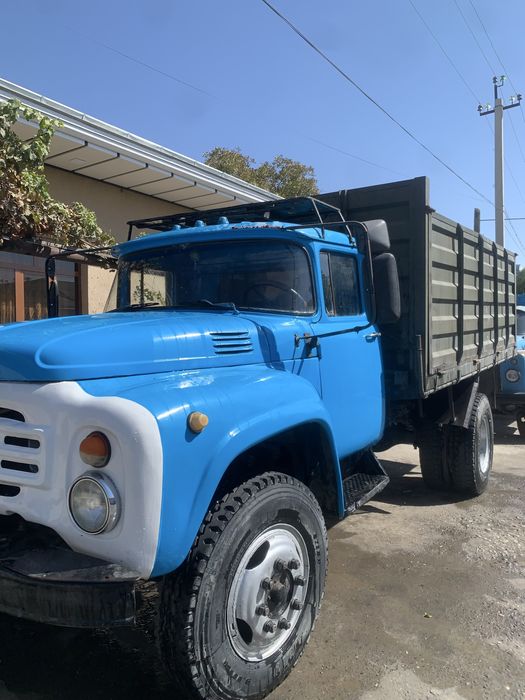 Zil 130 sotiladi