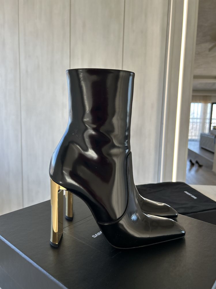 Saint Laurent Auteuil 100mm leather boots