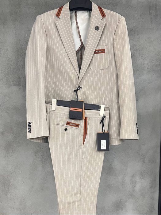 Costum Valentino Zegna Balmain Dsquared Gucci DG Boss Alexander Mcquee