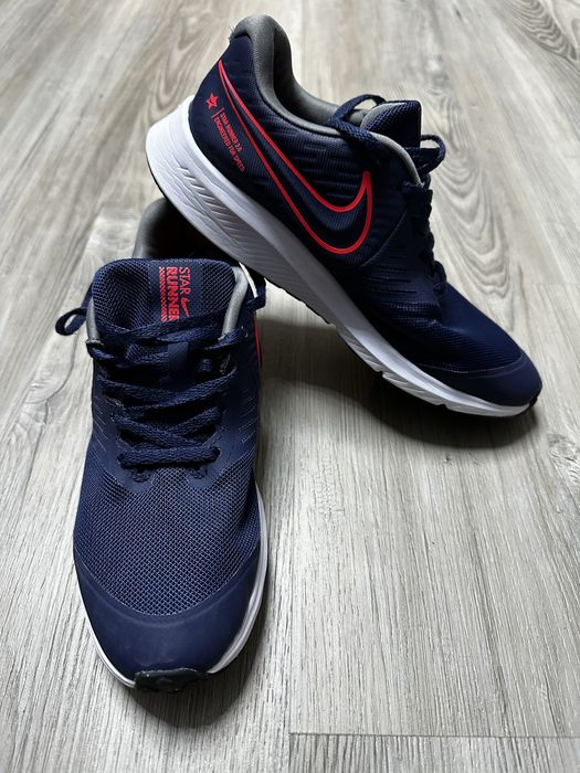 Кроссовки nike оригинал 37,5