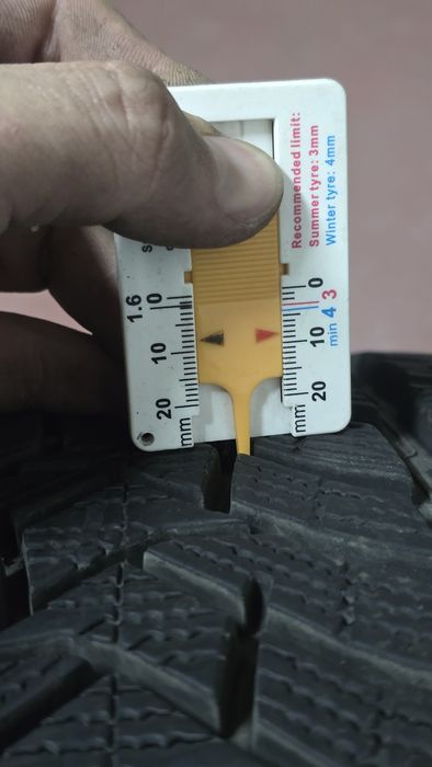 Dunlop Winter Sport 5 245/40/19 зимни гуми