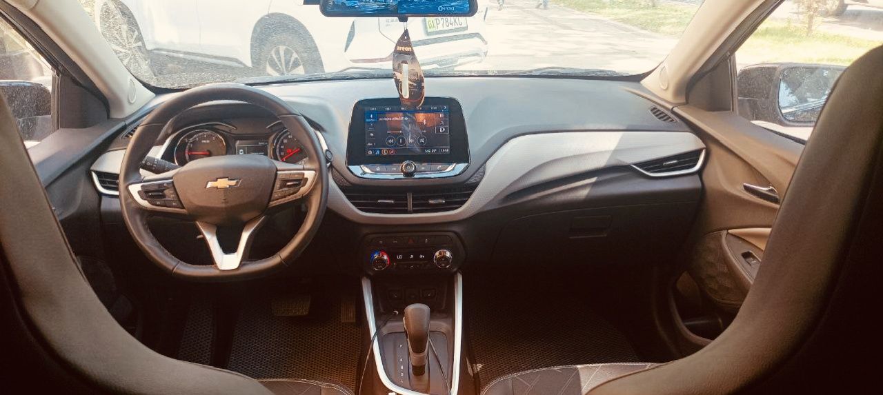 Chevrolet Onix Turbo premir 1
