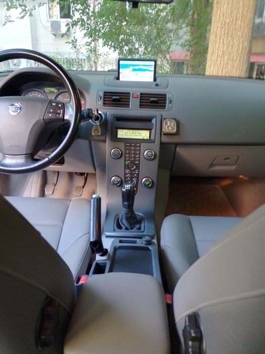Vand Volvo,inmatriculat,stare impecabila