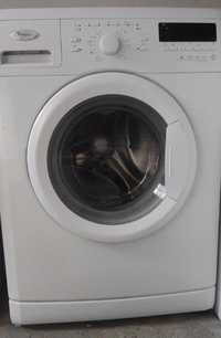 Maşină de spălat rufe Whirlpool
