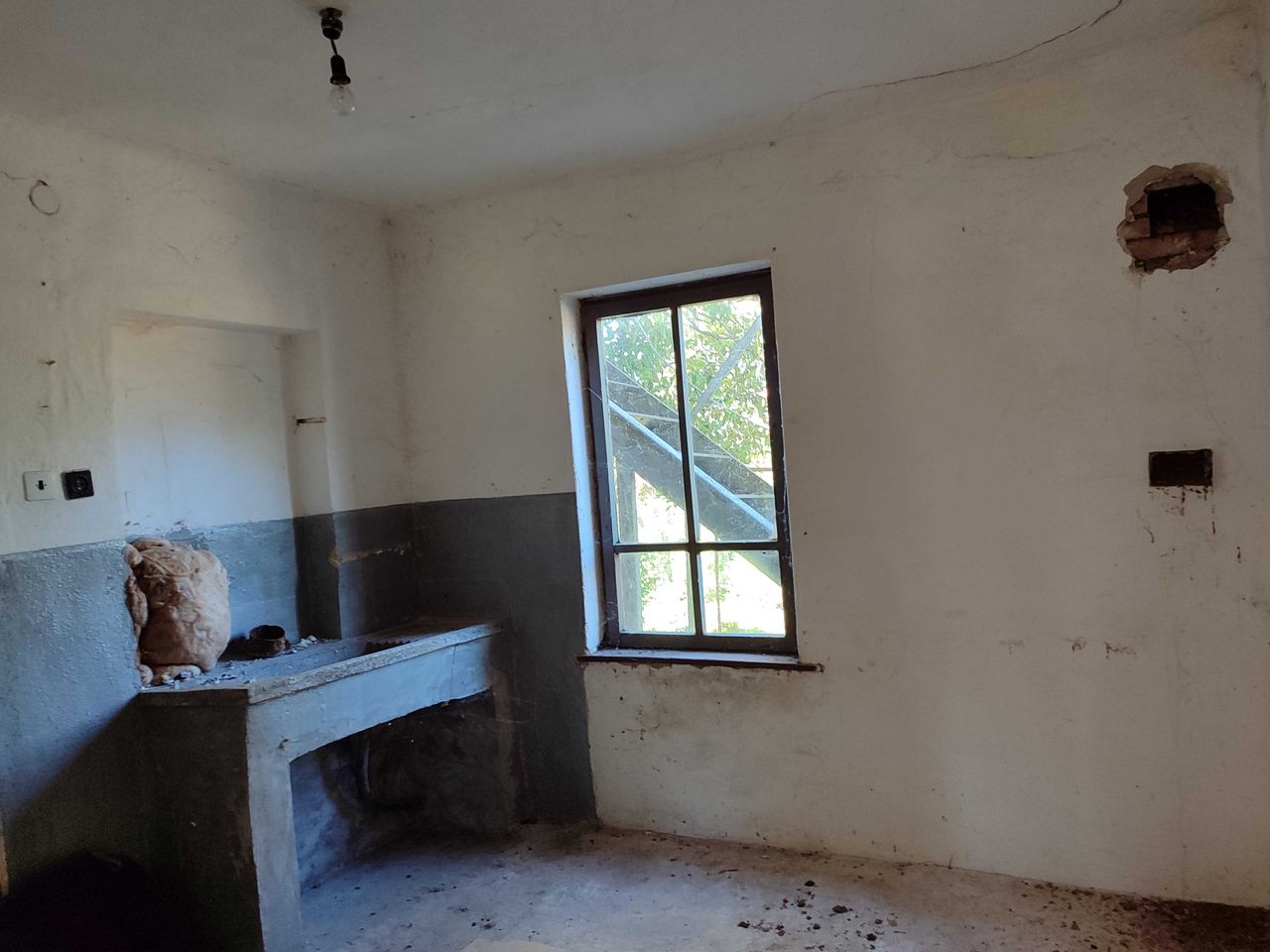 Продава се Къща в Добрич, в.з. Лозята - 30 кв.м за 978 €/кв.м - Снимка #7