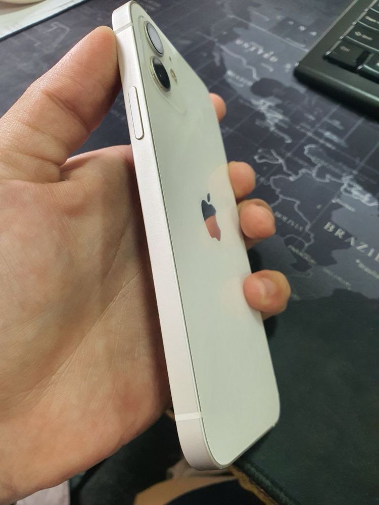 Iphone 12 white 88 батарей 64 г память