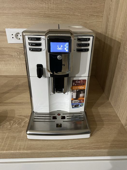 Espressor Philips LatteGo