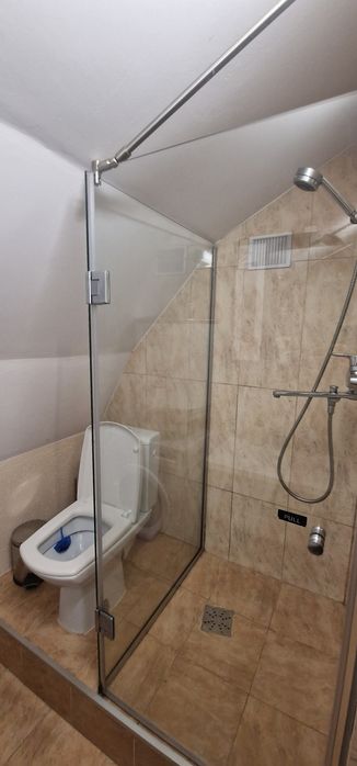 Inchiriez apartament regim hotelier