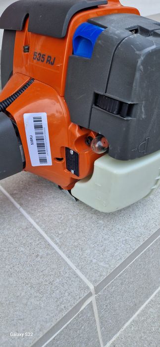 Husqvarna motocoasă pe benzină