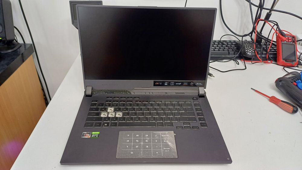 Asus ROG STRIX G513RM Dezmembrez