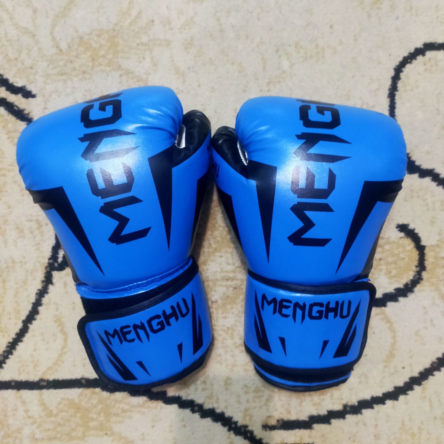 Перчатки для тайского бокса