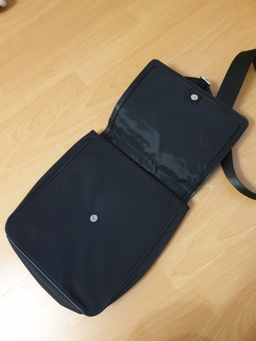 Borseta Calvin Klein gentuta barbati originala 25x30cm