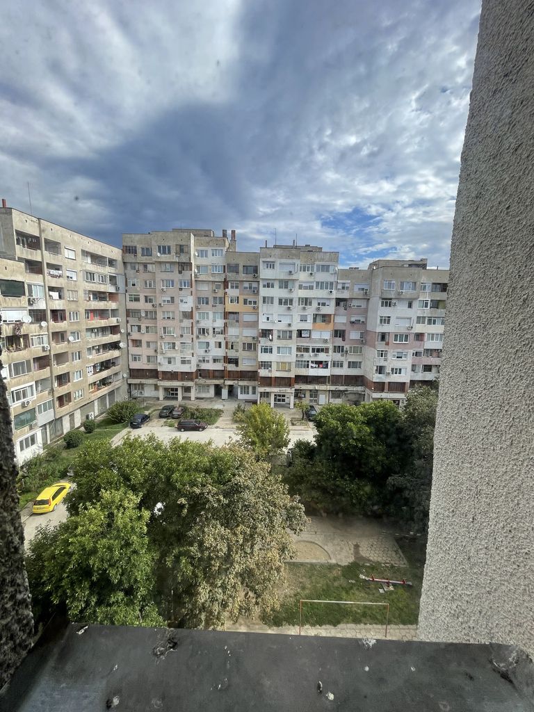 Продава се Многостаен апартамент в Силистра, Римска гробница - 129 кв.м за 582 €/кв.м - Снимка #17